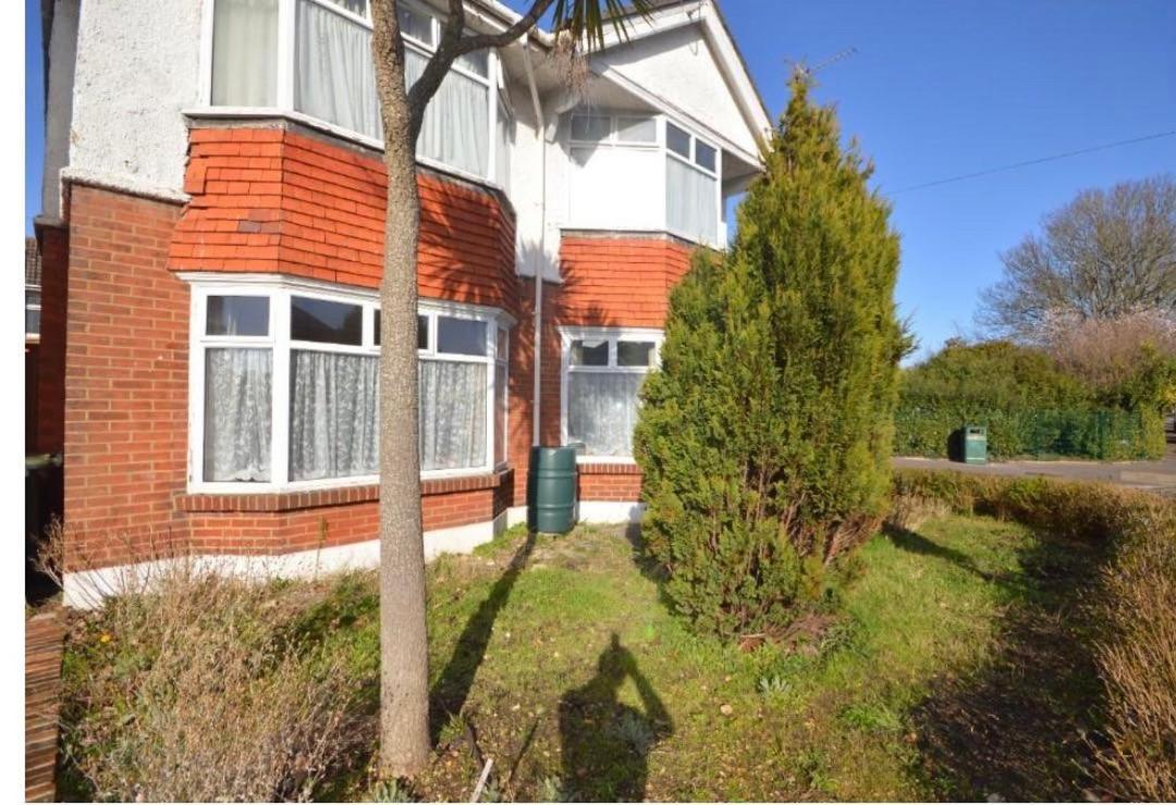 Winton House Home Stay Bournemouth Exterior photo