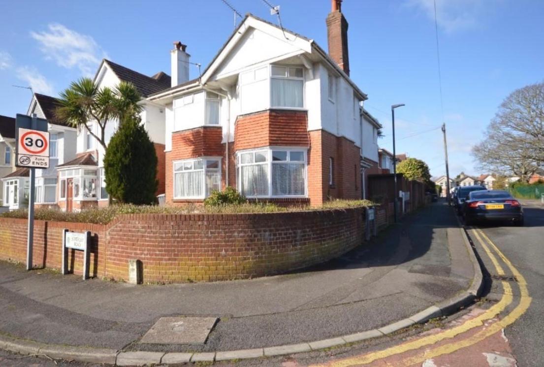 Winton House Home Stay Bournemouth Exterior photo